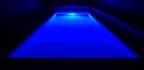 Piscina de noche